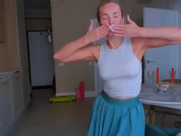 bubbling_crush live cam