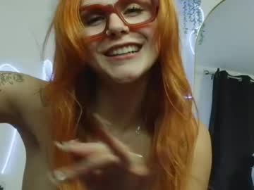 daisie_red live cam