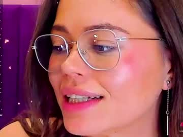 kelly_cuutie live cam