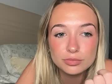 kelseyblu live cam
