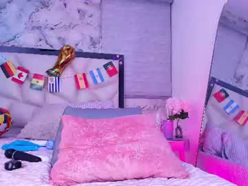 lili_jhonson live cam