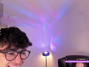 mikeyvioleta live cam
