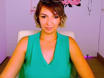mishelle_blondie live cam preview
