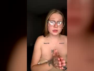 oohlarae22 live cam