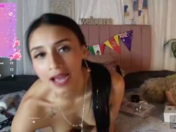 petite_pepper18 live cam preview