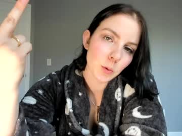 queenb2626 live cam