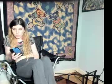 roxihazeleyes live cam preview