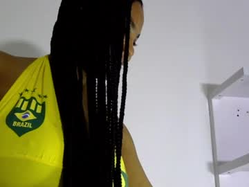 sexyvvy live cam preview