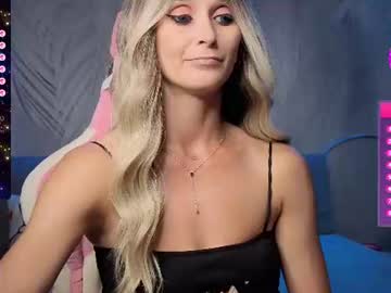 strongalice live cam preview
