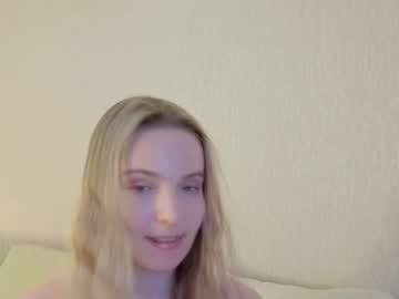 tashinapetitto live cam