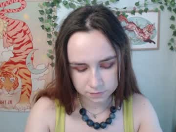 veryveryvery_shy live cam