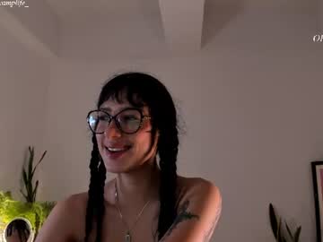 _bellaela live cam