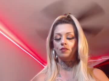 aliceesmiths live cam