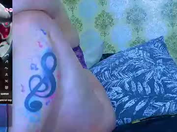 anya_weisz live cam