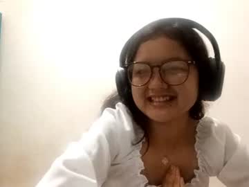 elisabethkapoor live cam