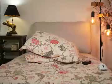 honeyyykate live cam