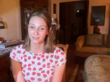 kaileeshy live cam