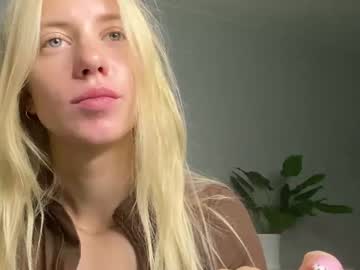 lumineess live cam