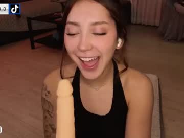 maxine_8 live cam