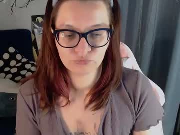 millapoolys live cam