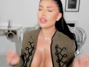 moniqueeass live cam