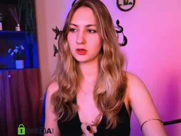 naya_may live cam