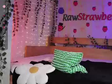 rawstrawberry live cam