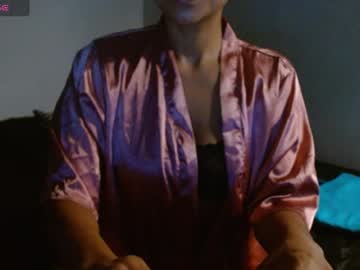 seductress_malia live cam