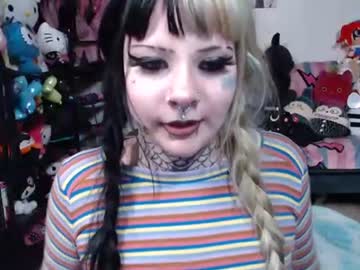 tattedthickandpretty live cam