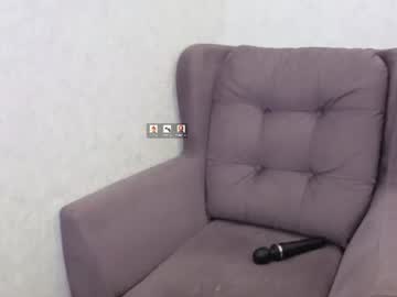 yana_squrel_22 live cam