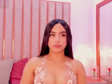 zoe_monrow live cam